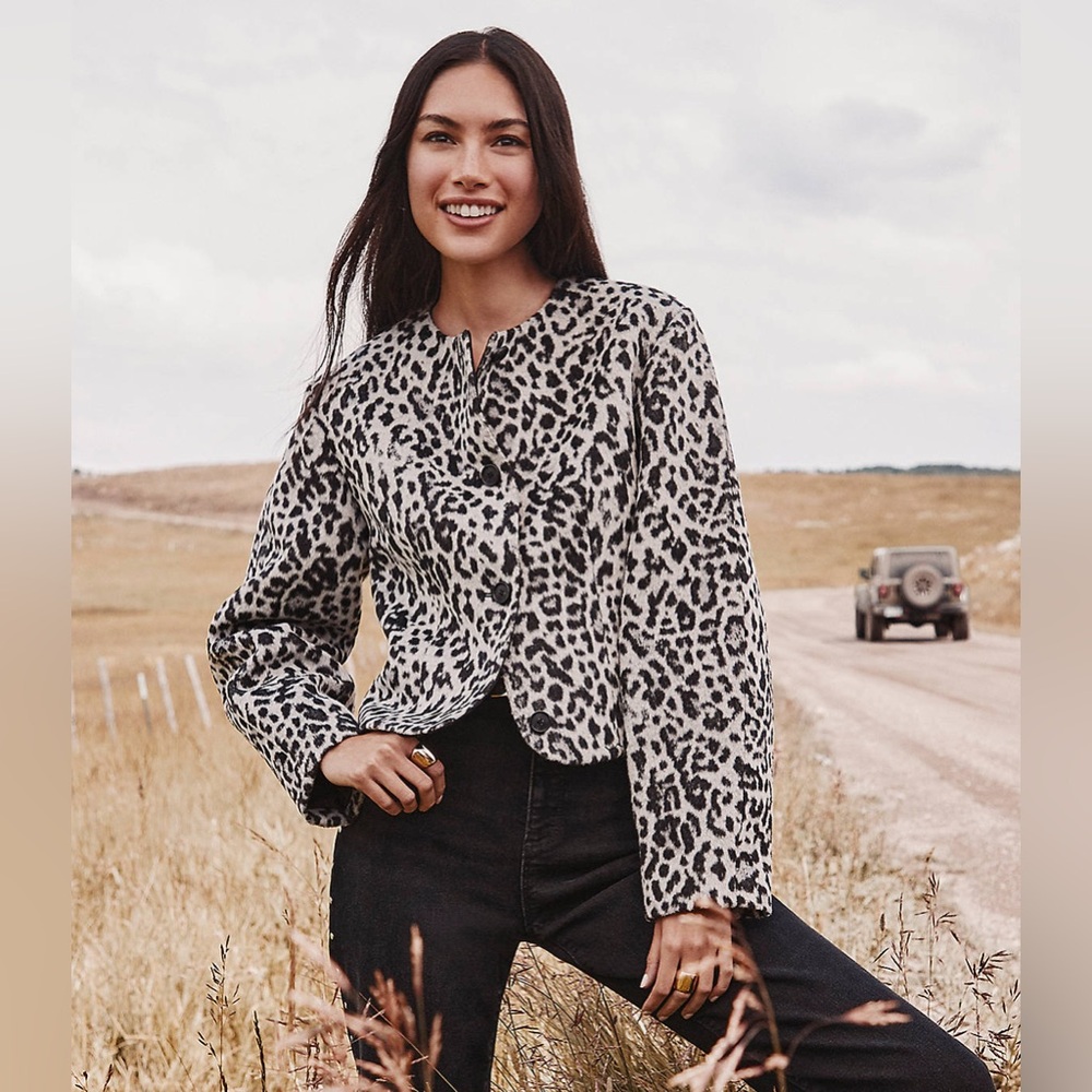 NWT Snow Leopard Print Structured Jacket